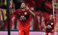 爱游戏体育平台斯图加特发布备战花絮，集结日回应争议，欧超杯任务艰巨，资深球员宣示担当的简单介绍